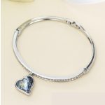 Náramok s príveskom srdiečko