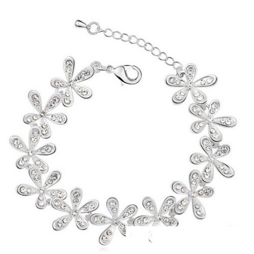 Náramok s kvetinovým vzorom