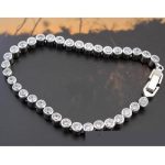 Okrúhly náramok, Crystal