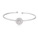 Slnečnicový náramok, Crystal