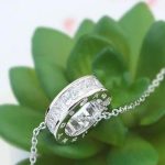 Náhrdelník s kruhovým príveskom, Rhodium