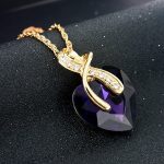 Pozlátený náhrdelník s príveskom srdiečko, fialová