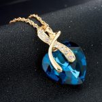 Pozlátený náhrdelník s príveskom srdiečka, modrá