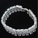 Luxusný náramok so zirkónovými kamienkami