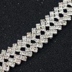 Kryštalický, geometrický náramok, striebornej farby