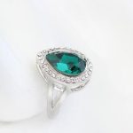 Prsteň v tvare kvapky, Zelený, zdobený kryštálom Swarovski, 6.5