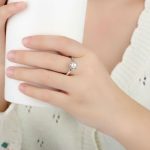 Strieborný prsteň s pravou perlou, veľkosť 8