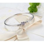 Strieborný náramok s motívom srdca, 19 cm