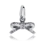 Strieborný prívesok v tvare mašle so zirkónovým kryštálom, biely