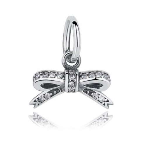 Strieborný prívesok v tvare mašle so zirkónovým kryštálom, biely