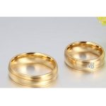 Dámsky snubný prsteň, nerez, zlatý, veľkosť 8