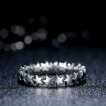 Strieborný prsteň so vzorom hviezd, veľkosť 6