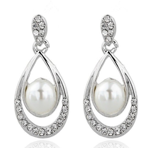 Pozlátené perlové náušnice, farba biele zlato