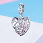 Strieborné srdiečko so zirkónovými kamienkami