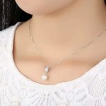 Ezüst nyaklánc gyöngymedállal