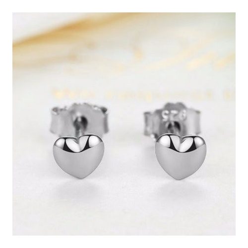Malé strieborné srdiečkové náušnice, strieborné