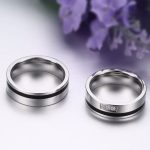 Dámsky svadobný prsteň s čiernym prúžkom, nerezová oceľ, strieborná, veľkosť 8