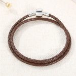 Pletený náramok, kožený, hnedý, so strieborným zapínaním, 36 cm