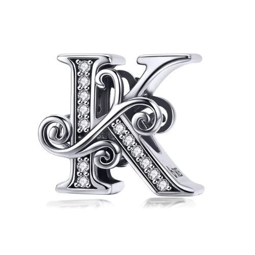 Strieborný prívesok s písmenom K so zirkónovým kryštálom