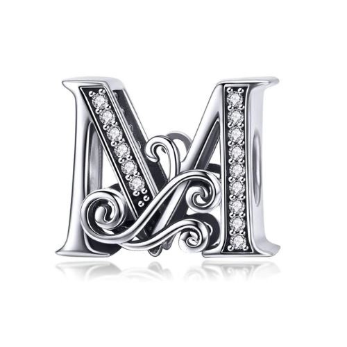 Strieborný prívesok s písmenom M so zirkónovým kryštálom