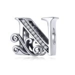 Strieborný prívesok s písmenom N so zirkónovým kryštálom