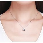 Strieborné písmeno A kúzlo so zirkónovým kryštálom