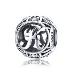 Strieborné písmeno K s pôvabnými kryštálmi