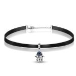 Krátky náhrdelník, čierny, so strieborným príveskom Hand of Fatima