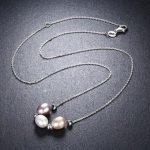 Strieborný náhrdelník s perlami