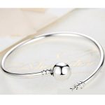 Strieborný náramok s motívom gule, 21 cm