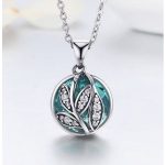 Strieborný náhrdelník s príveskom strom života, zelená