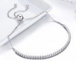 Lesklý strieborný tenisový náramok