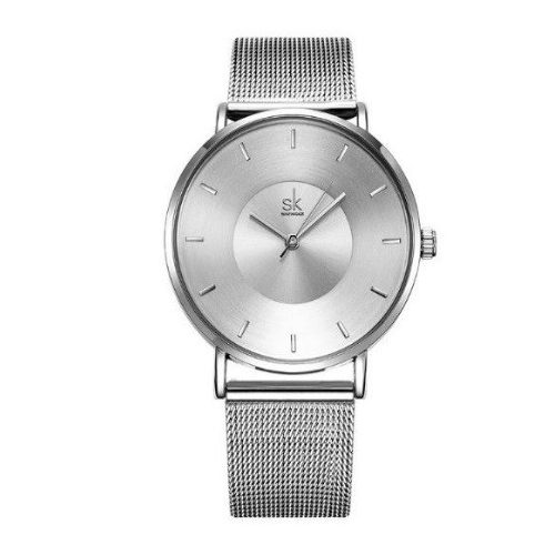 Ultratenké dámske náramkové hodinky striebornej farby