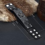 Široký náramok, kožený, čierny, s čipkovaným koženým remienkom