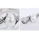 Strieborný prsteň s perlami, veľkosť 6