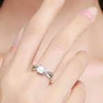 Strieborný prsteň s perlami, veľkosť 7