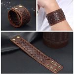 Široký náramok, kožený, hnedý, zapletaný