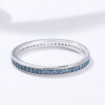 Strieborný prsteň s kryštálmi, modrý, veľkosť 6