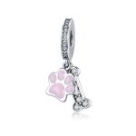 Strieborné kúzlo, labka a kosť