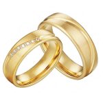 Dámsky snubný prsteň, titánová oceľ, zlato, veľkosť 6
