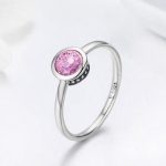 Strieborný prsteň s krištáľom, ružový, veľkosť 7