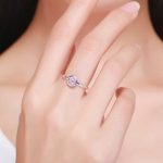 Strieborný prsteň s krištáľom, ružový, veľkosť 8