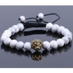 Howlitový náramok s hlavou leva