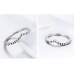 Strieborný prsteň s kryštálmi v tvare kvapky, veľkosť 7