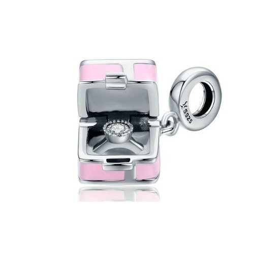 Strieborné darčekové balenie s pôvabným zirkónovým kryštálom