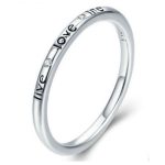 Strieborný prsteň s nápisom love, veľkosť 6