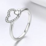 Strieborný prsteň s ozdobou dvojitého srdca, veľkosť 8