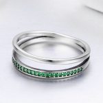 Strieborný prsteň s kryštálmi, zelený, veľkosť 7