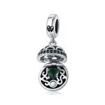 Strieborná darčeková krabička charm s zirkónovým kryštálom, zelená