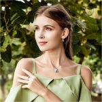 Strieborný náhrdelník s medvedíkom